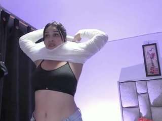 brianaguzman Live Webcam on CamSoda