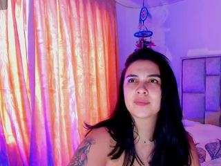 BrianaGuzman live cam preview