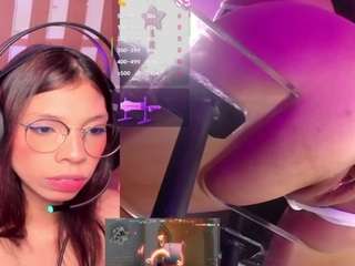 Discover lunaaridi from CamSoda
