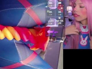 lunaaridi's CamSoda show and profile