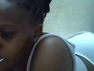 africanpretty Live Webcam on CamSoda