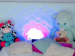 alanna-dollsx live webcam show