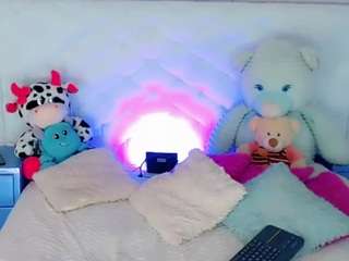 alanna-dollsx's live room