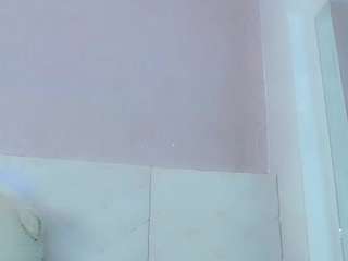 alanna-dollsx Live Webcam on CamSoda