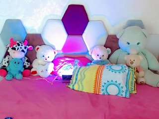alanna-dollsx live cam preview