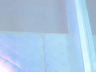 alanna-dollsx Live Webcam on CamSoda