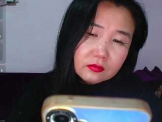 betlu's CamSoda show and profile