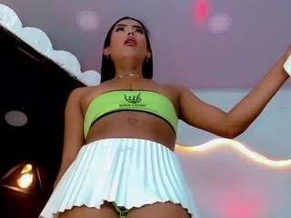 carolinna-doll live webcam show