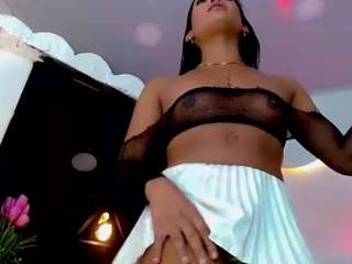 carolinna-doll live webcam show