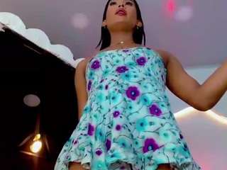 carolinna-doll live webcam show