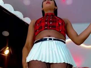 carolinna-doll live webcam show