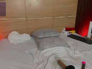 iris-violeta Live Webcam on CamSoda