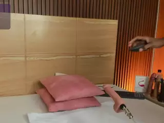 iris-violeta's Live Sex Cam Show
