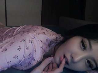 lunytang Live Webcam on CamSoda