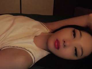 lunytang Live Webcam on CamSoda