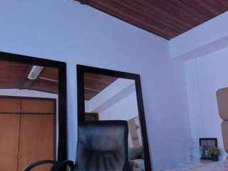 lyssa-muller Live Webcam on CamSoda