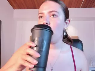 Lyssa-Muller's Live Sex Cam Show