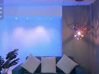Lyssa-Muller's Live Sex Cam Show