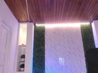 Lyssa-Muller's Live Sex Cam Show