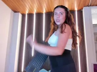 Lyssa-Muller's Live Sex Cam Show