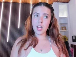 Lyssa-Muller's Live Sex Cam Show