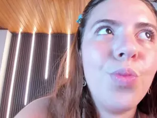Lyssa-Muller's Live Sex Cam Show
