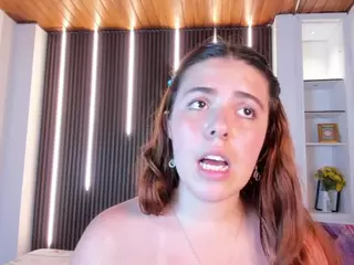 Lyssa-Muller's Live Sex Cam Show