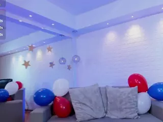 Lyssa-Muller's Live Sex Cam Show