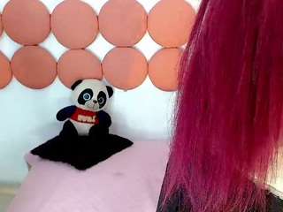 natashaislerr
