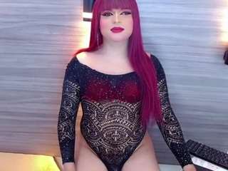natashaislerr