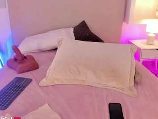 nathalyn-b webcam model