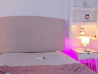 nathalyn-b webcam model