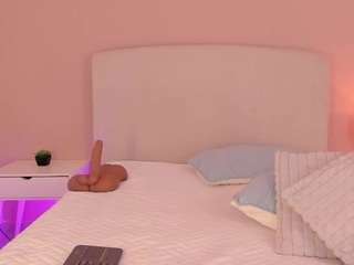 nathalyn-b live cam preview