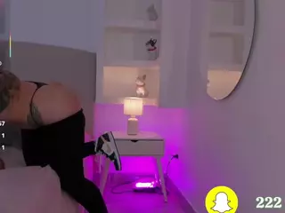 nathalyn-b's Live Sex Cam Show