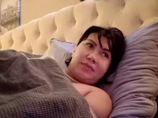 ROXOLANAASEXY's Live Sex Cam Show