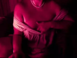 ROXOLANAASEXY's Live Sex Cam Show