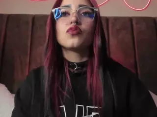 valentina-asmodea's Live Sex Cam Show