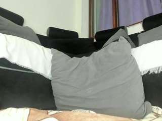 veeronica-smith live cam profile