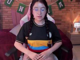 amyjonnes