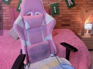 amyjonnes