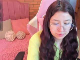amyjonnes live webcam show
