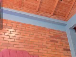 amyjonnes live webcam show