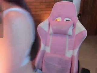 AMYJONNES