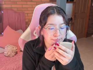 AMYJONNES
