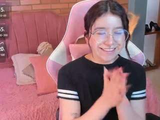 AMYJONNES live cam preview