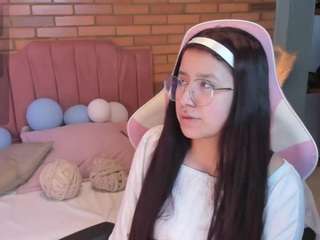 AMYJONNES