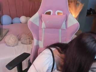 AMYJONNES