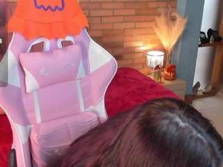 AMYJONNES