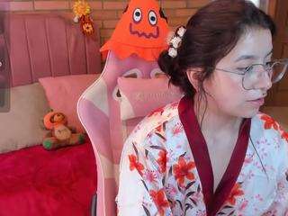 AMYJONNES live cam preview