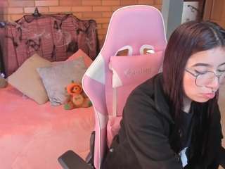 AMYJONNES